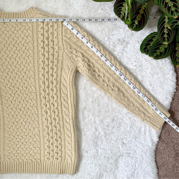 Forever 21 Chunky Cable Knit Sweater - Picture 5 of 8